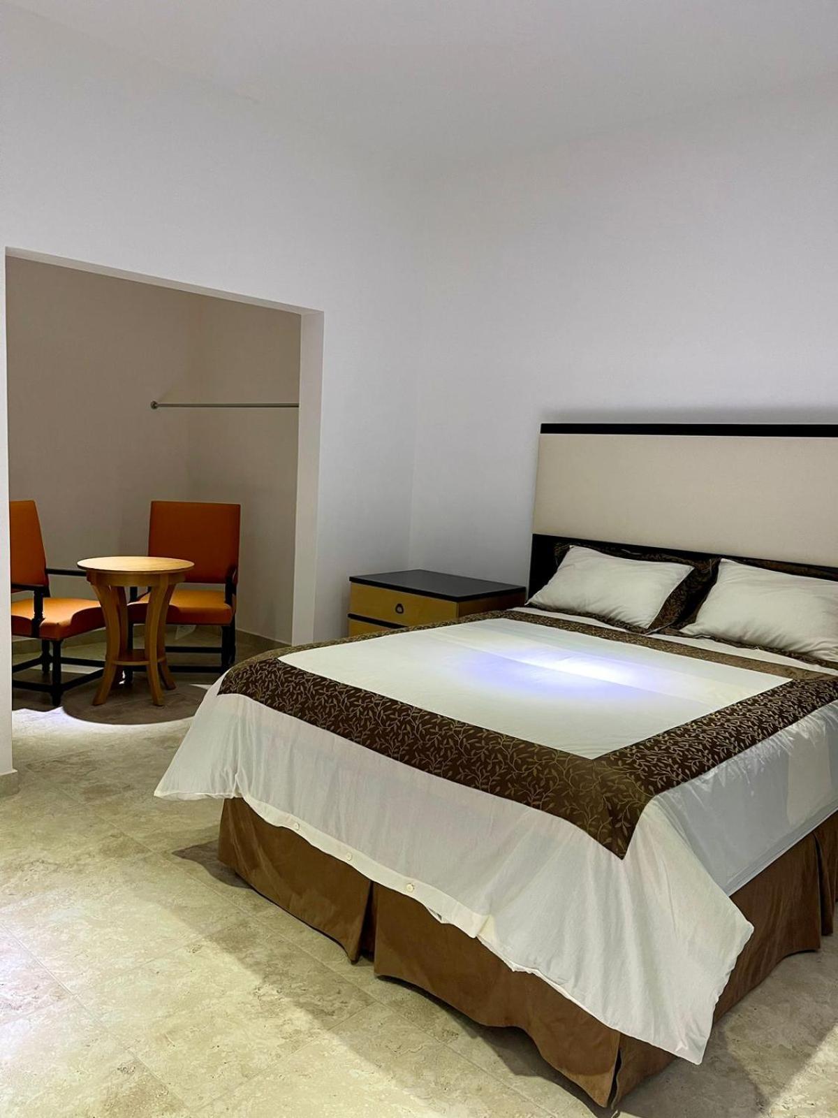 Suites Casa Blanca Ла-Пас Экстерьер фото
